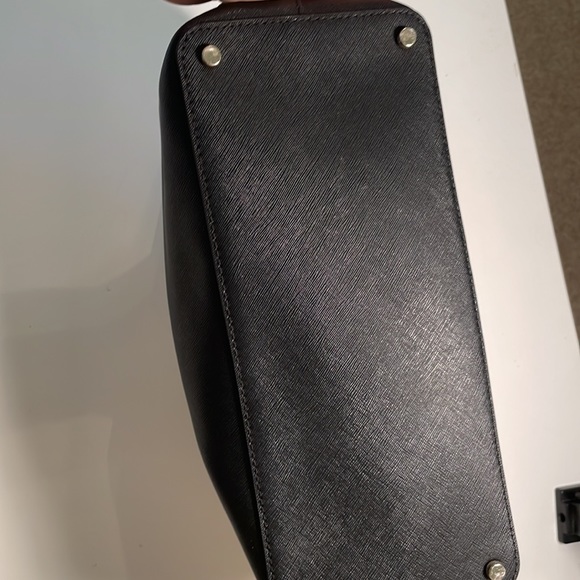 Kate spade tote. Black and cream. New without tags - Picture 7 of 10